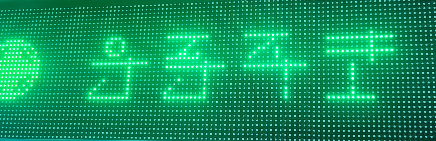 ESP32로 LED 전광판 만들기 (2) — 한글이 깨져서 픽셀 에디터를 만들었다